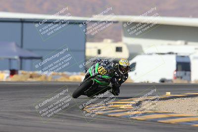 media/Dec-08-2024-CVMA (Sun) [[267e5a7075]]/Race 13-500-350 Supersport/